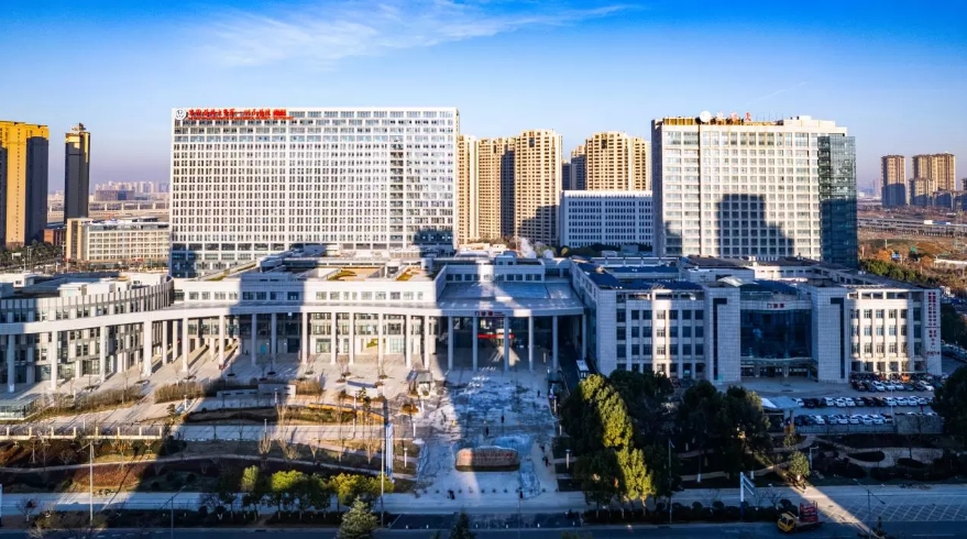 龍新凈水【精品案例】安徽醫(yī)科大學第一附屬醫(yī)院南區(qū)醫(yī)用純水系統